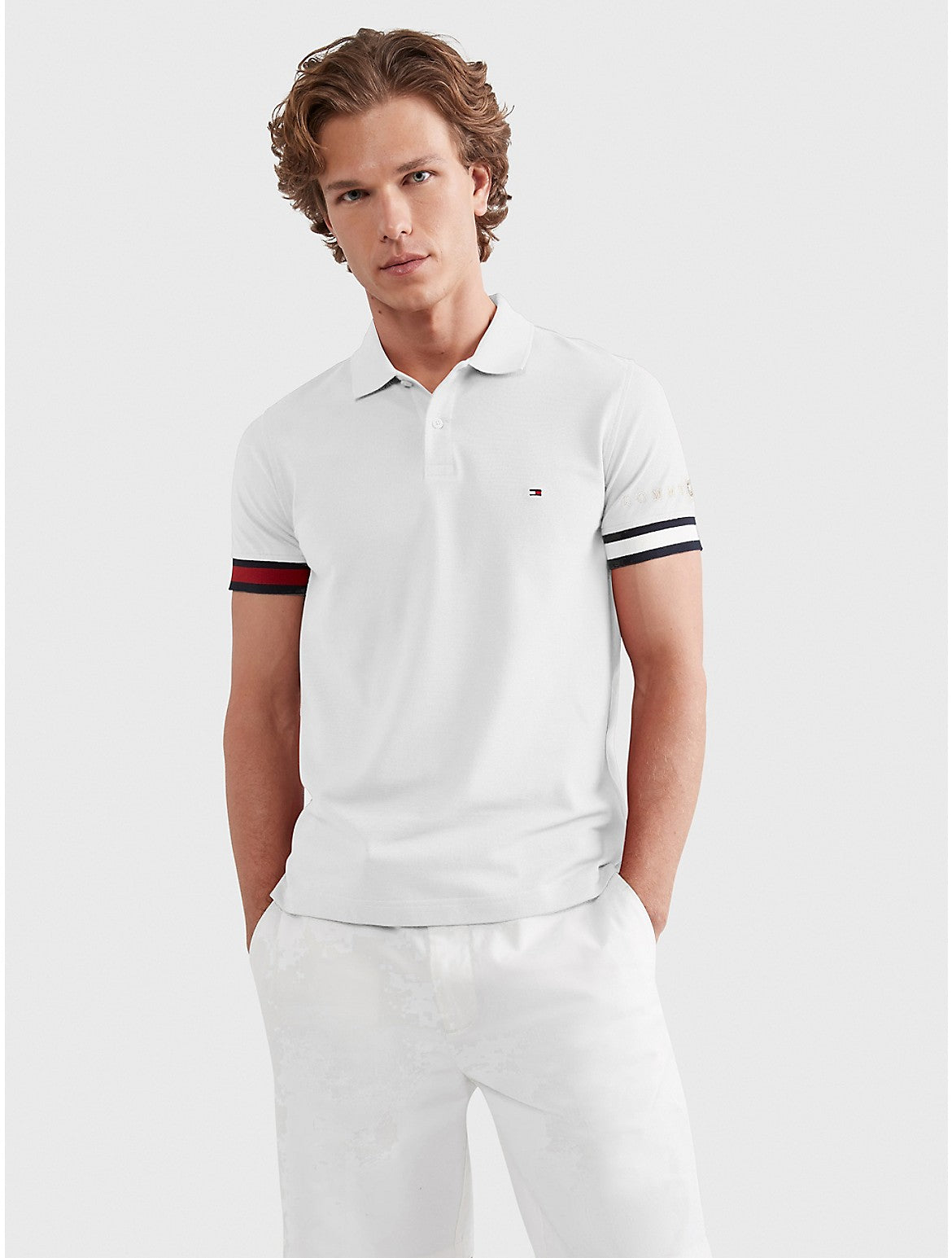 Polo coupe ajustée avec liseré aux couleurs du drapeau
