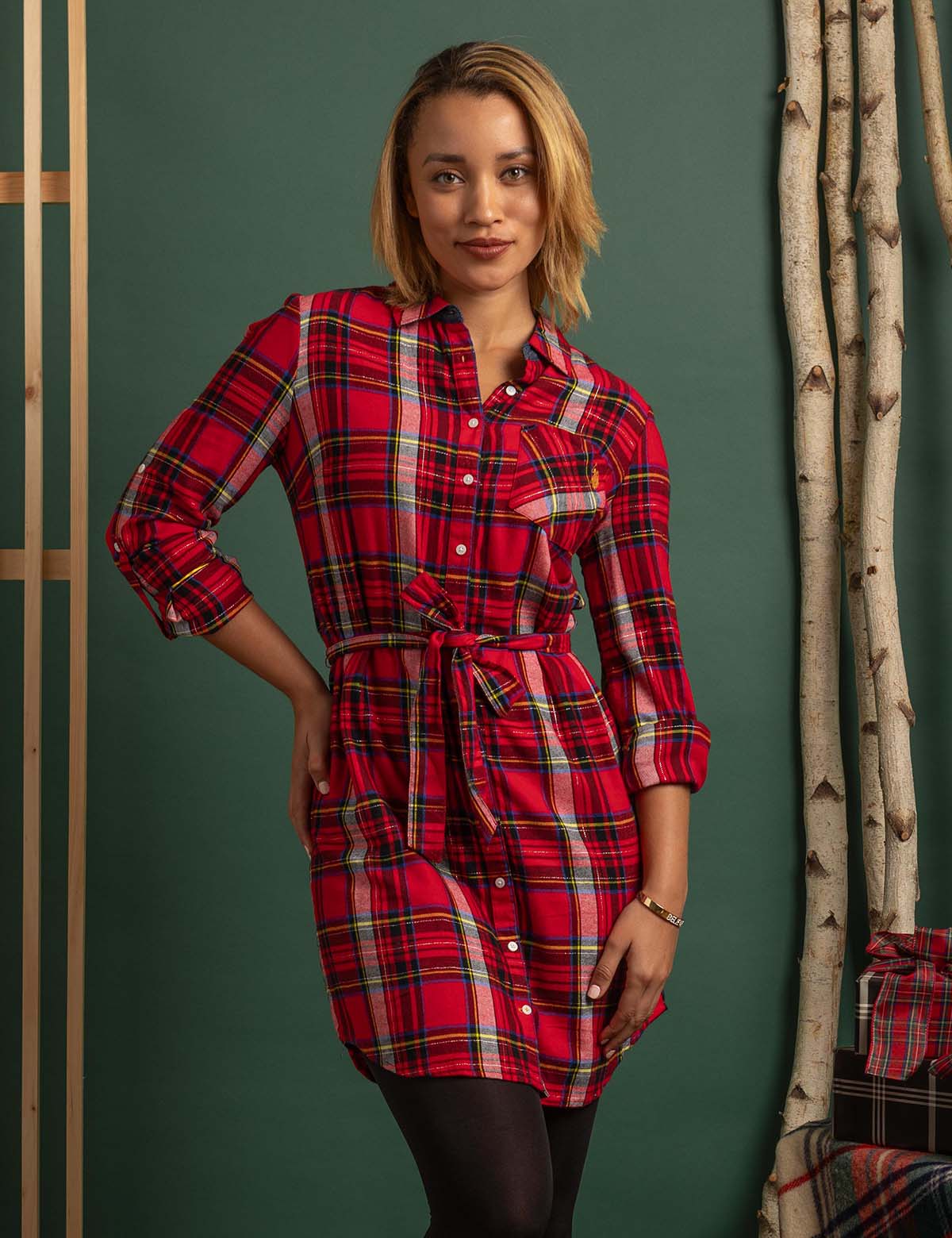 Robe à carreaux à manches longues avec ceinture à nouer