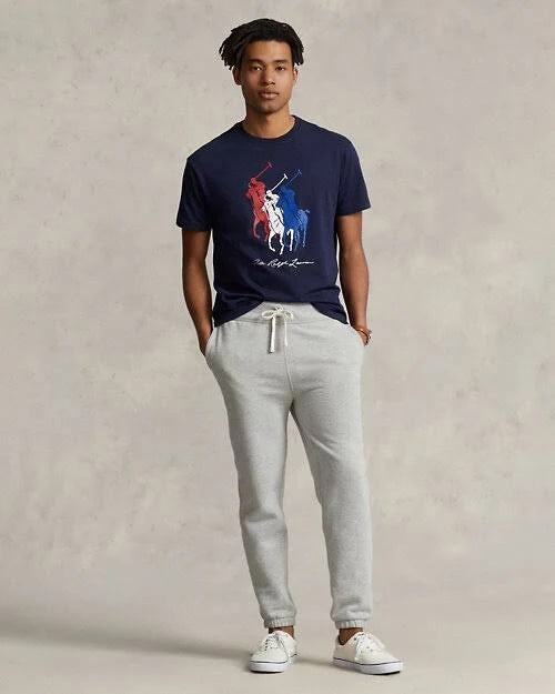 T-shirt à coupe classique avec triple poney