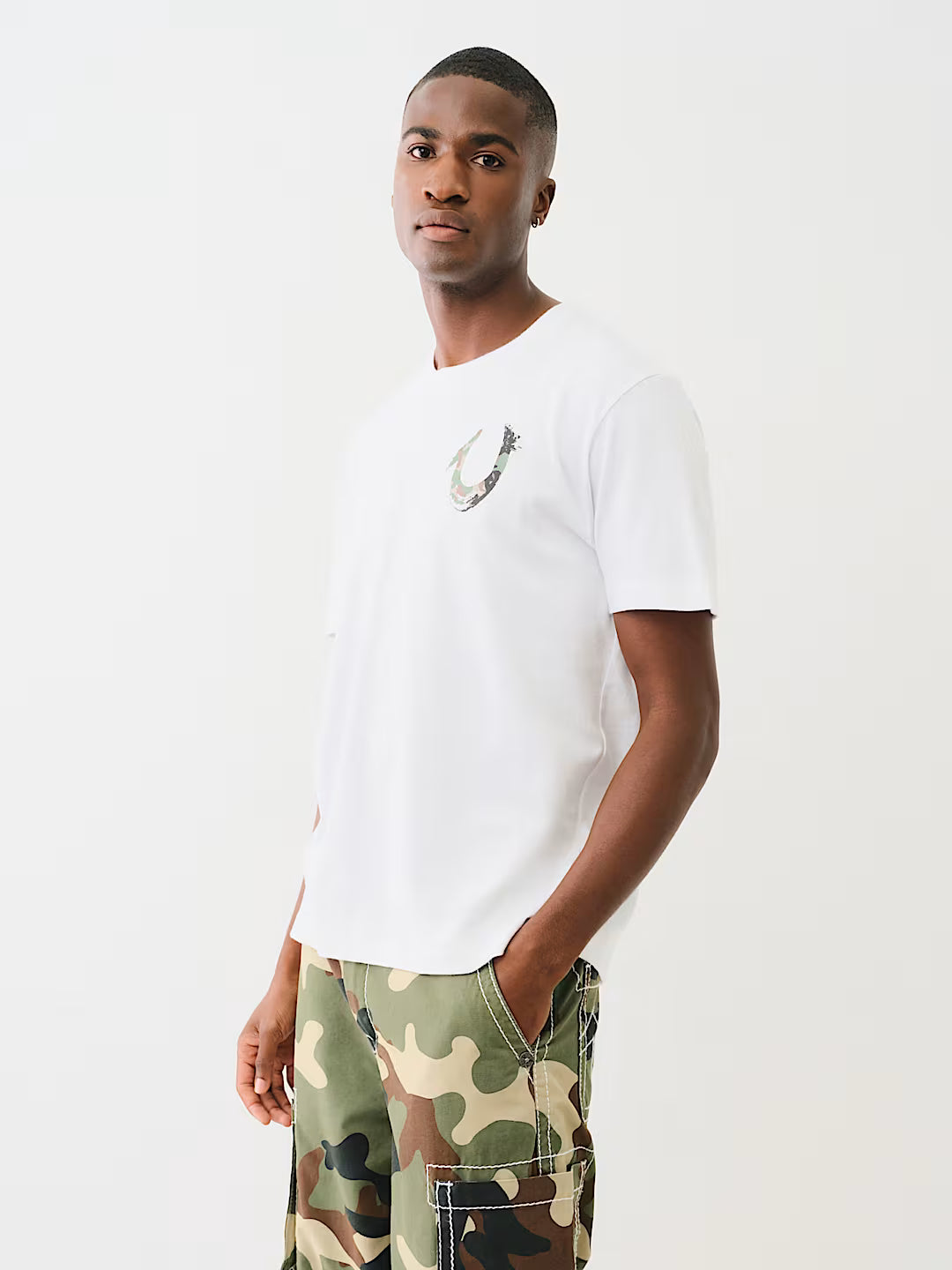 T-shirt fer à cheval camouflage peint