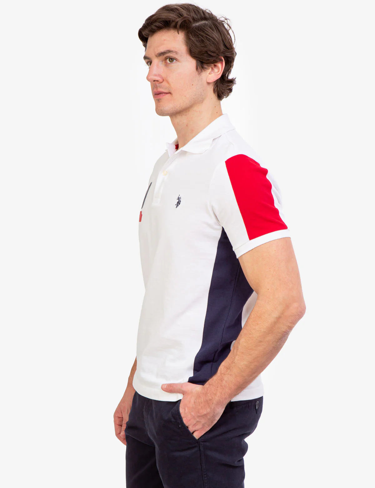 Polo en piqué à empiècements