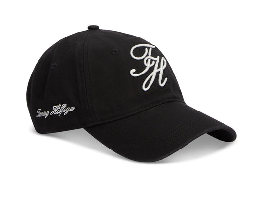 Casquette de baseball noire avec monogramme  logo script brodé