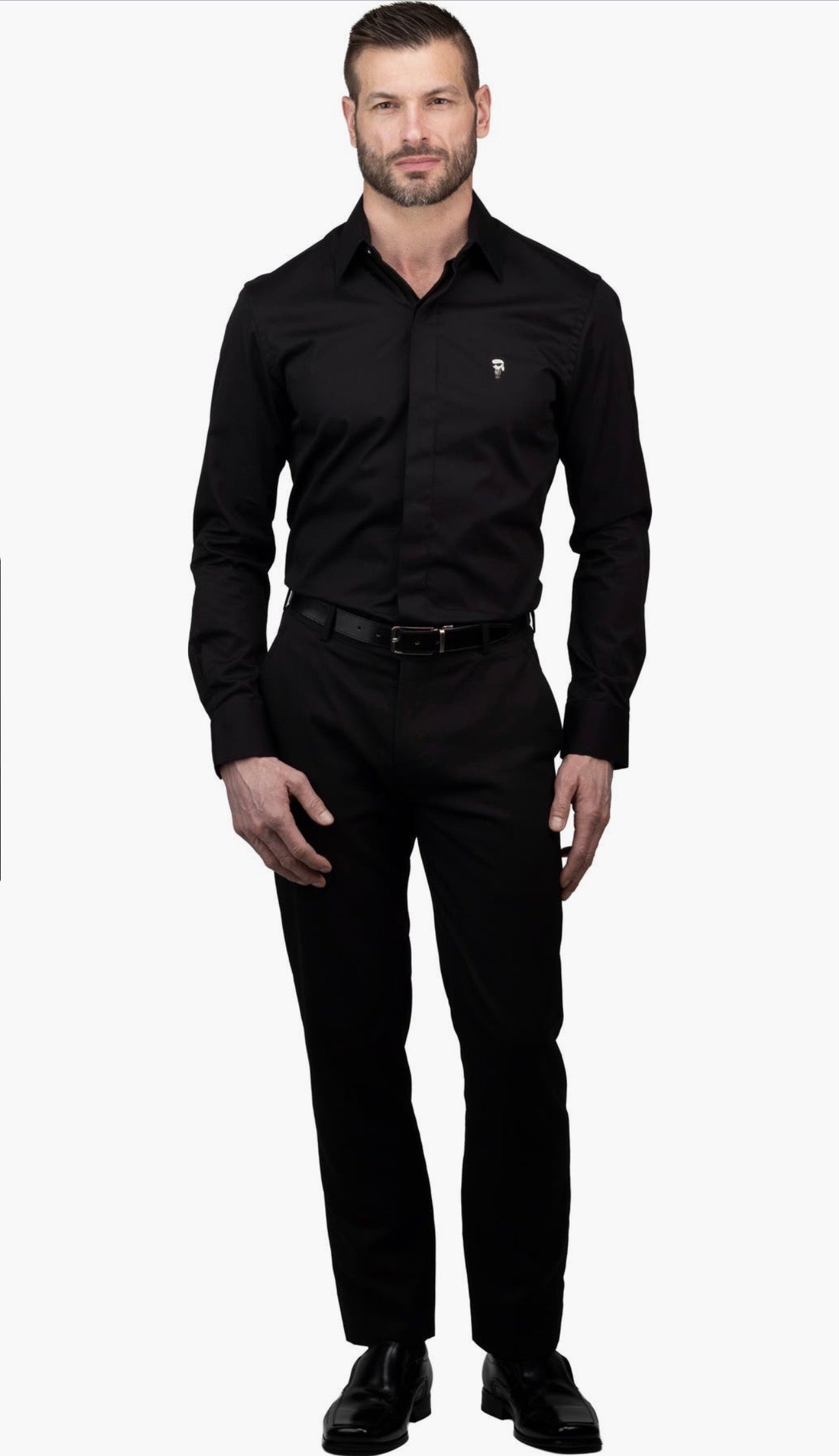 Chemise habillée en coton uni coupe ajustée