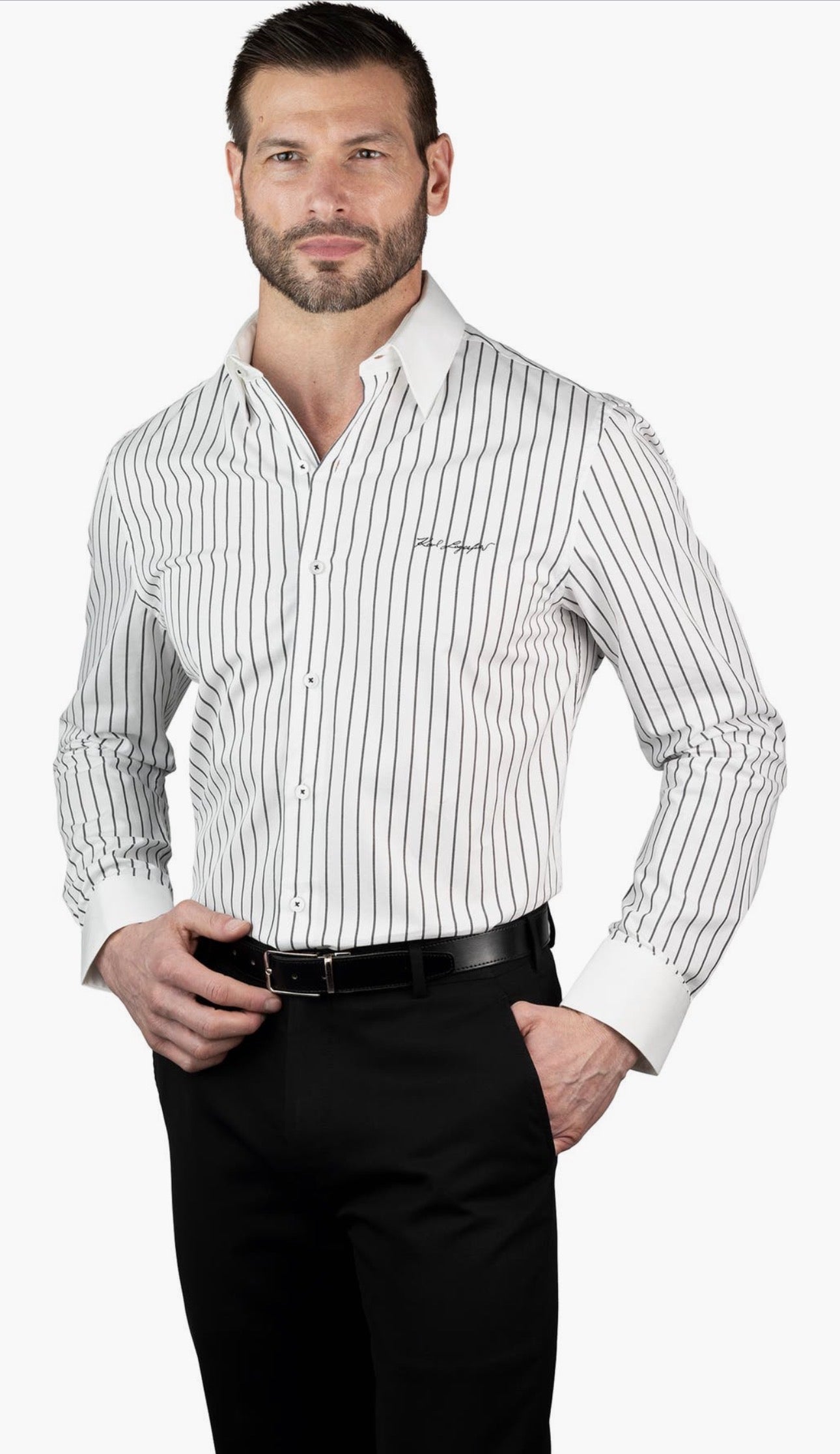 Chemise habillée en coton à rayures coupe ajustée