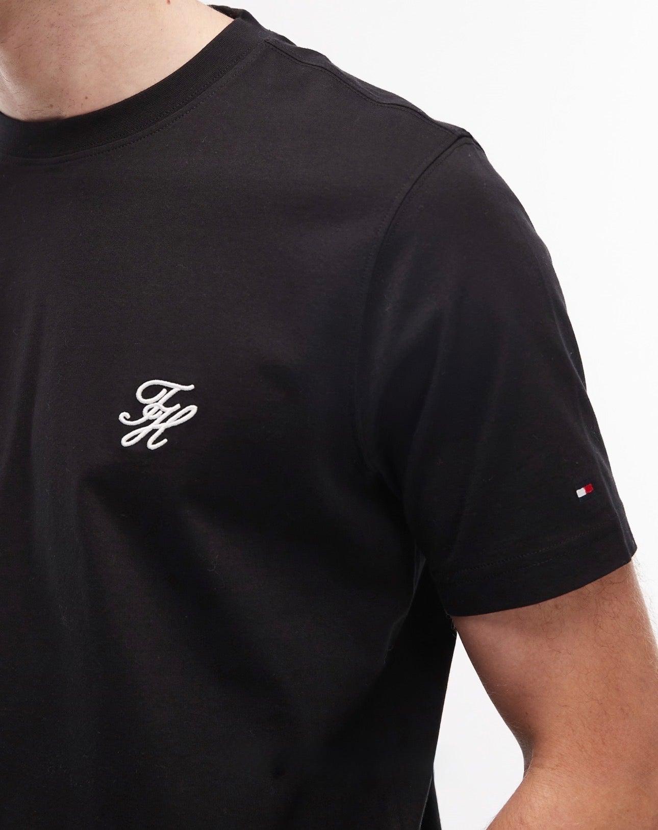 T-shirt à monogramme script brodé