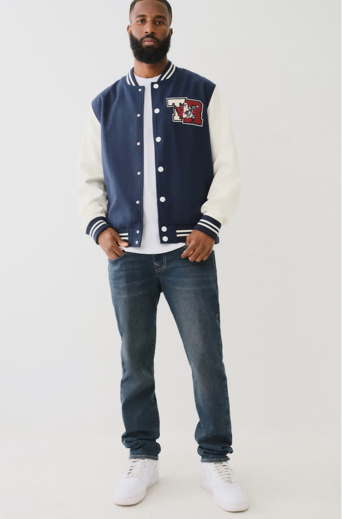 Veste universitaire avec écusson de fer à cheval