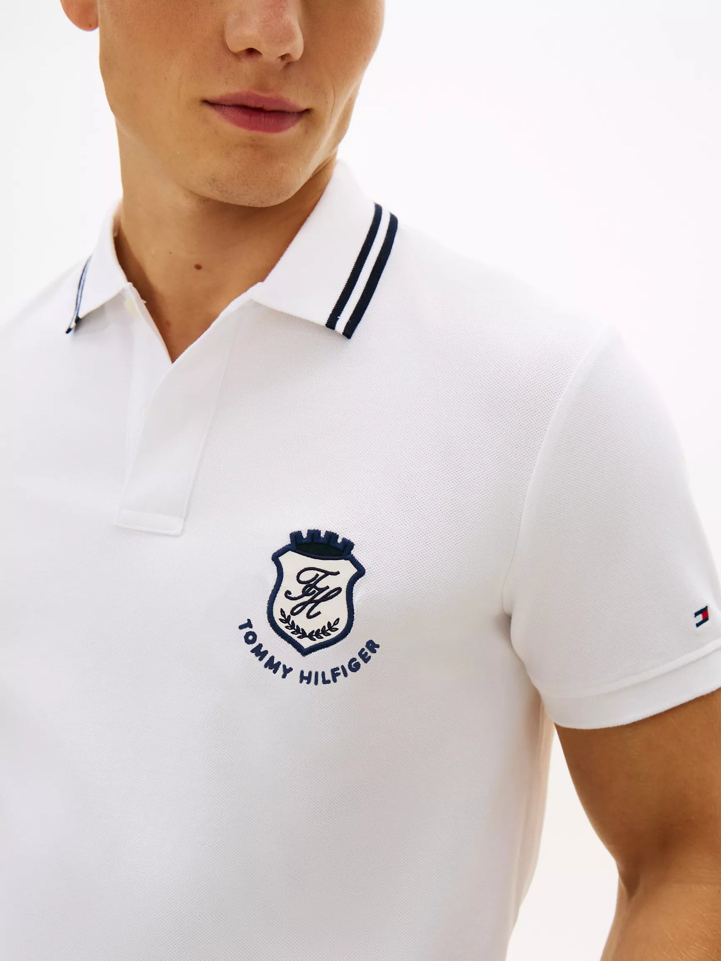 Polo en piqué avec monogramme et écusson, coupe régulière