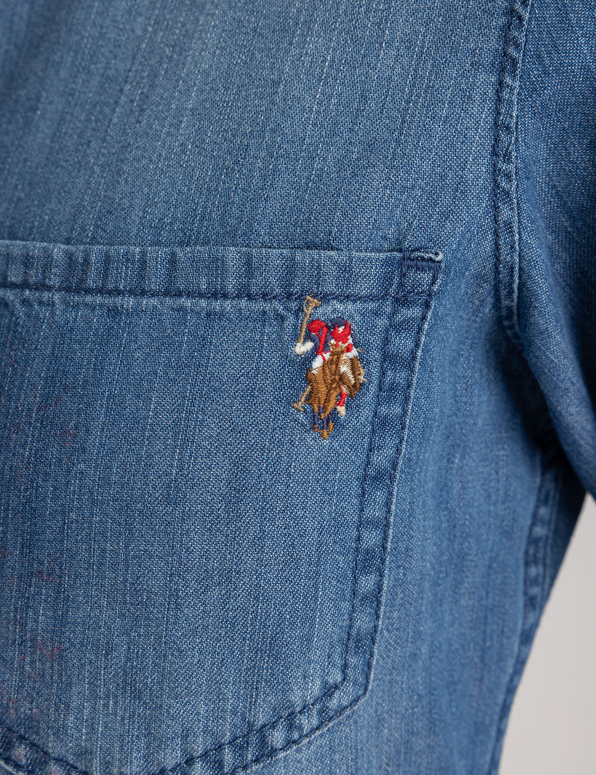 Chemise en jean manches longues